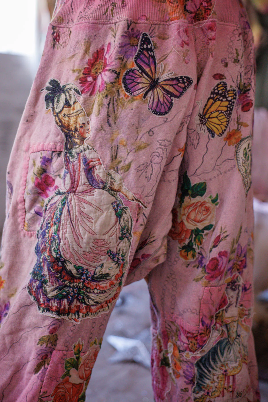 Applique Doll Cali Shorts - Image 7