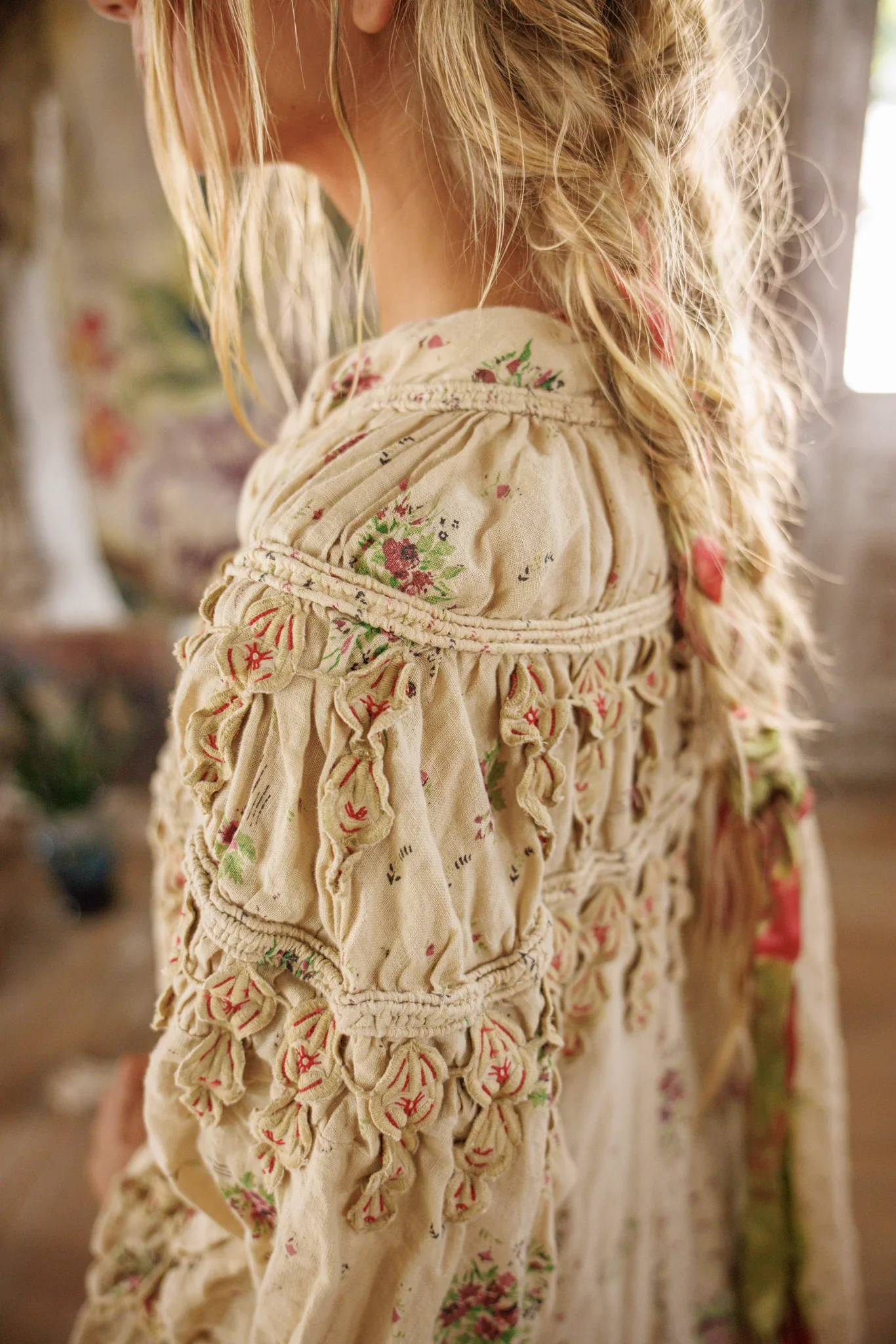 Linen Albertine Opera Coat - Image 12