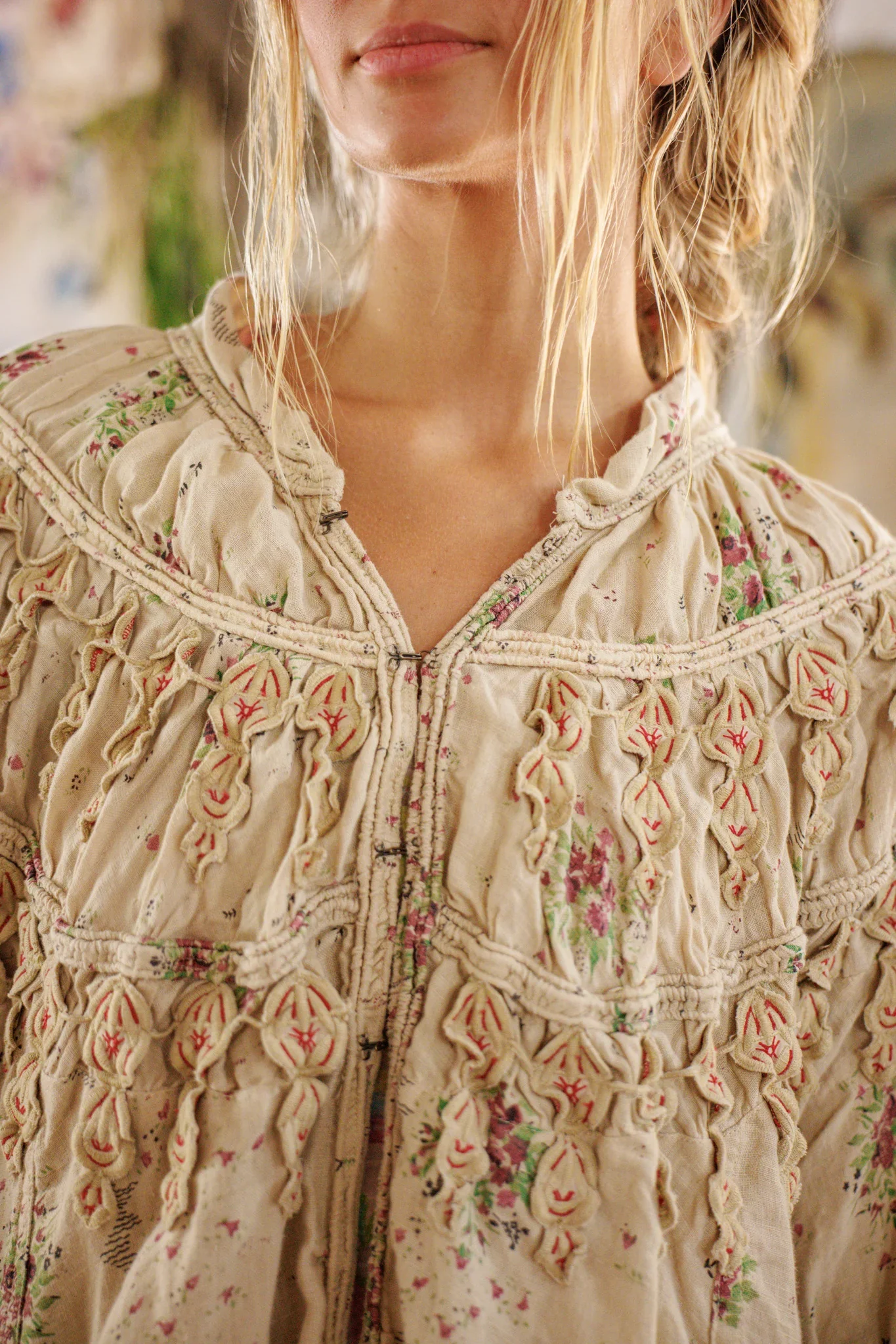 Linen Albertine Opera Coat - Image 4