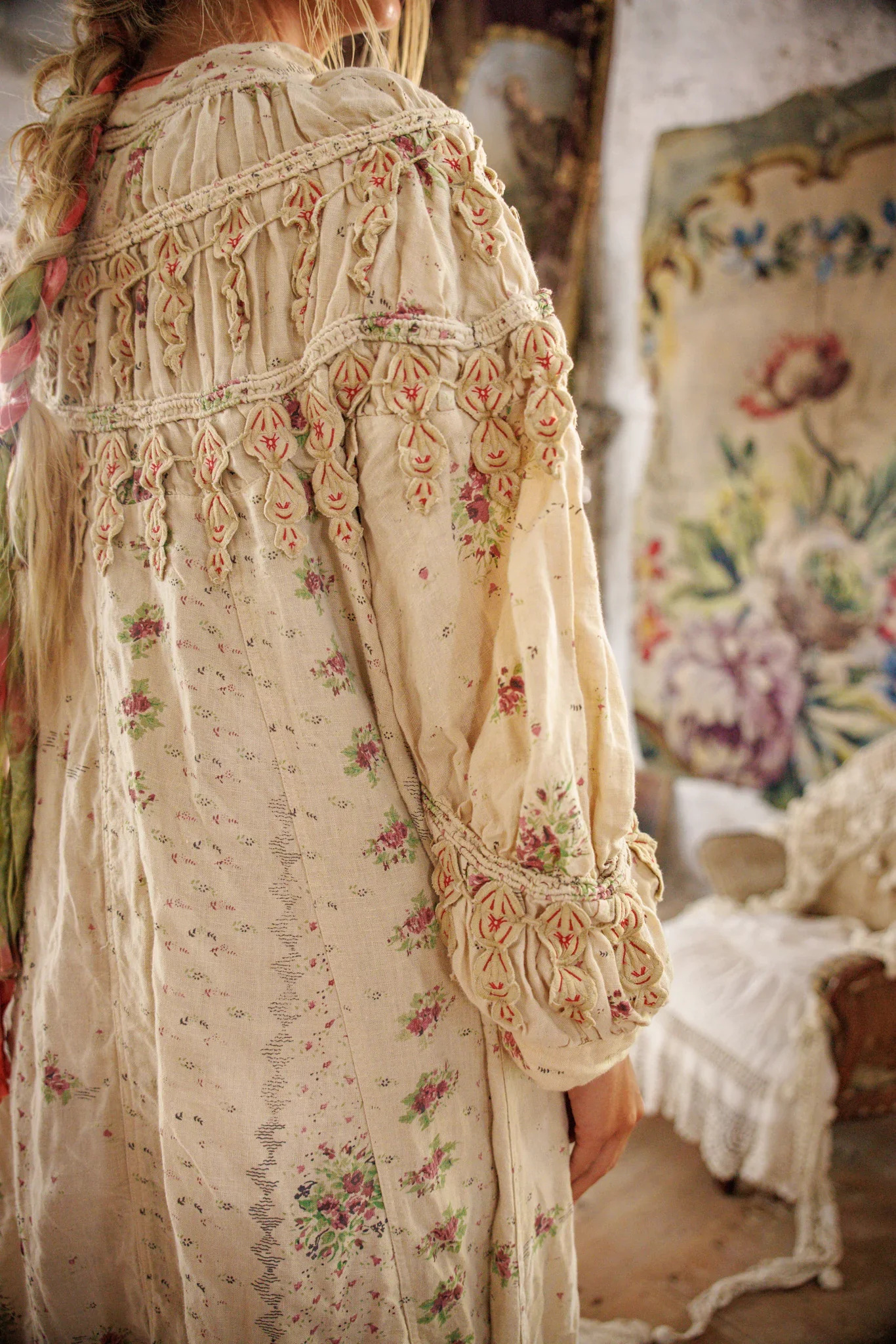 Linen Albertine Opera Coat - Image 8