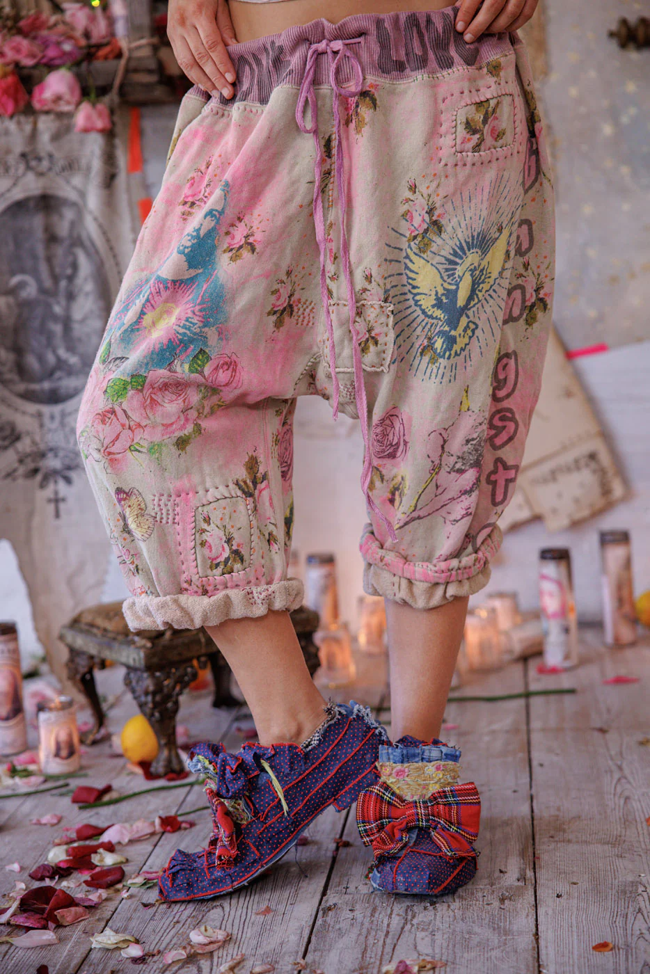 Love Is Gangster Cali Sweat Shorts - Image 2
