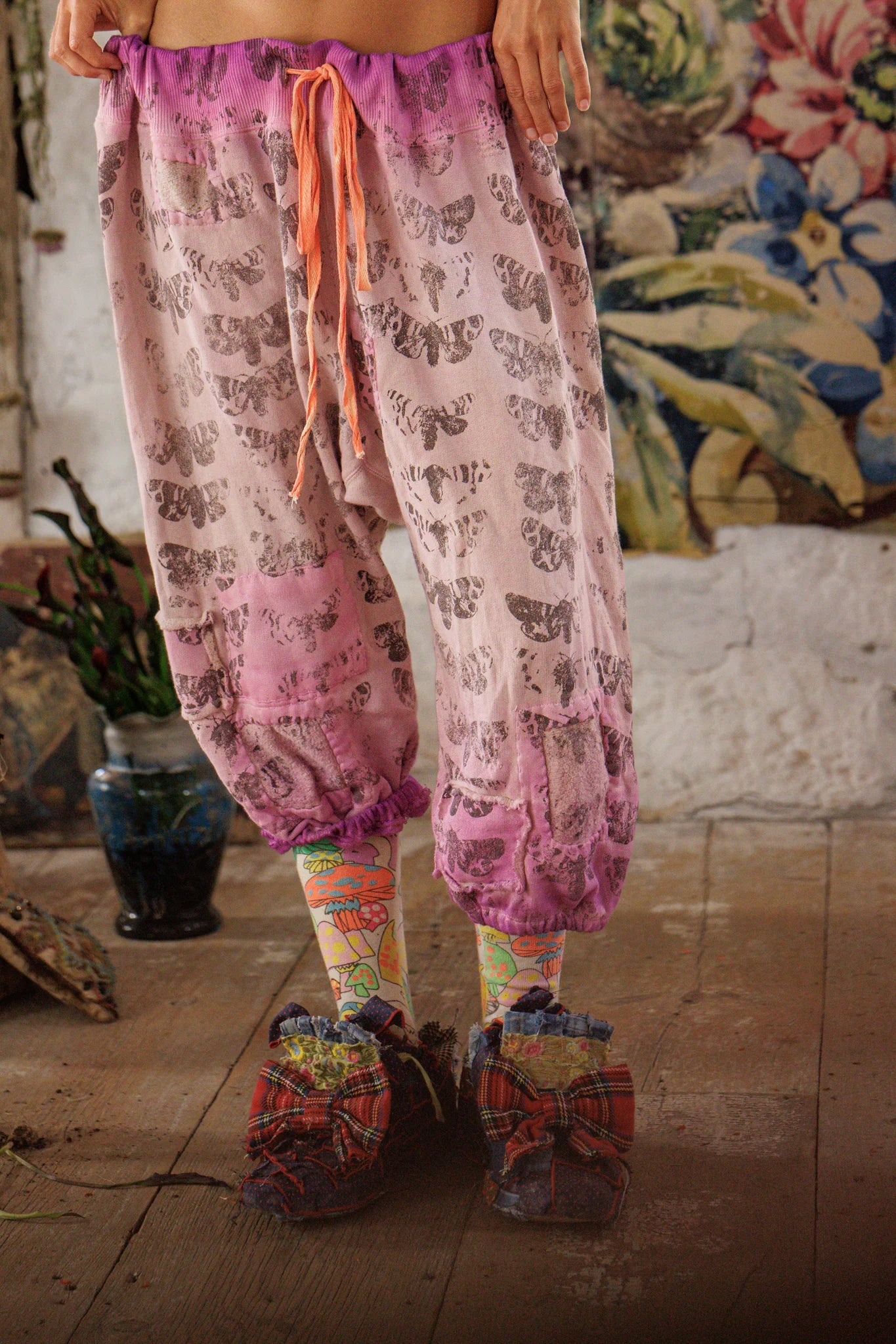 Moth Cali Sweat Shorts - Image 3