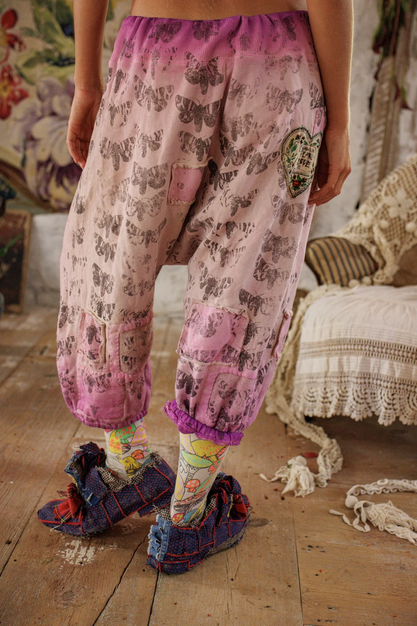 Moth Cali Sweat Shorts - Image 7