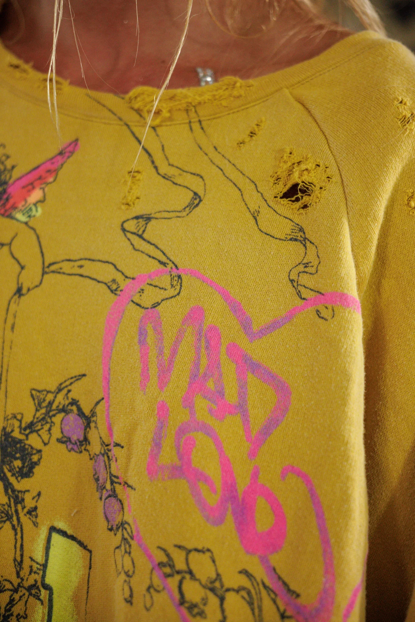 Neon Bluebonnet Richi Sweatshirt - Image 5