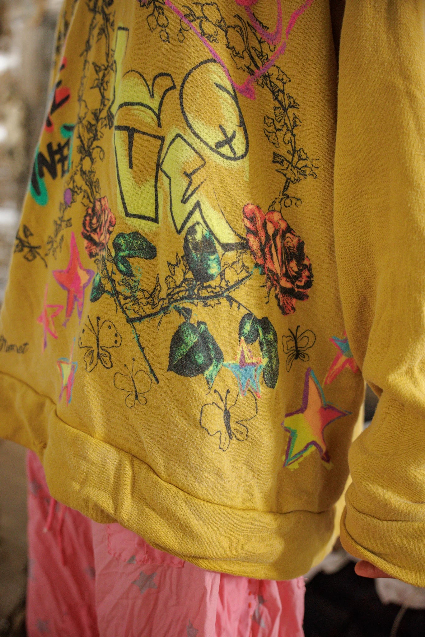 Neon Bluebonnet Richi Sweatshirt - Image 8